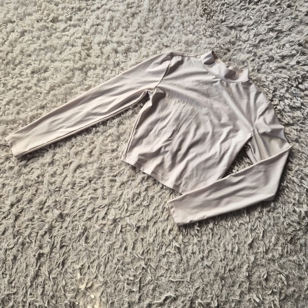 ☆5/$15☆Wild Fable Beige Mock Neck Cropped Long Sleeve Top | XXS | Stretchy